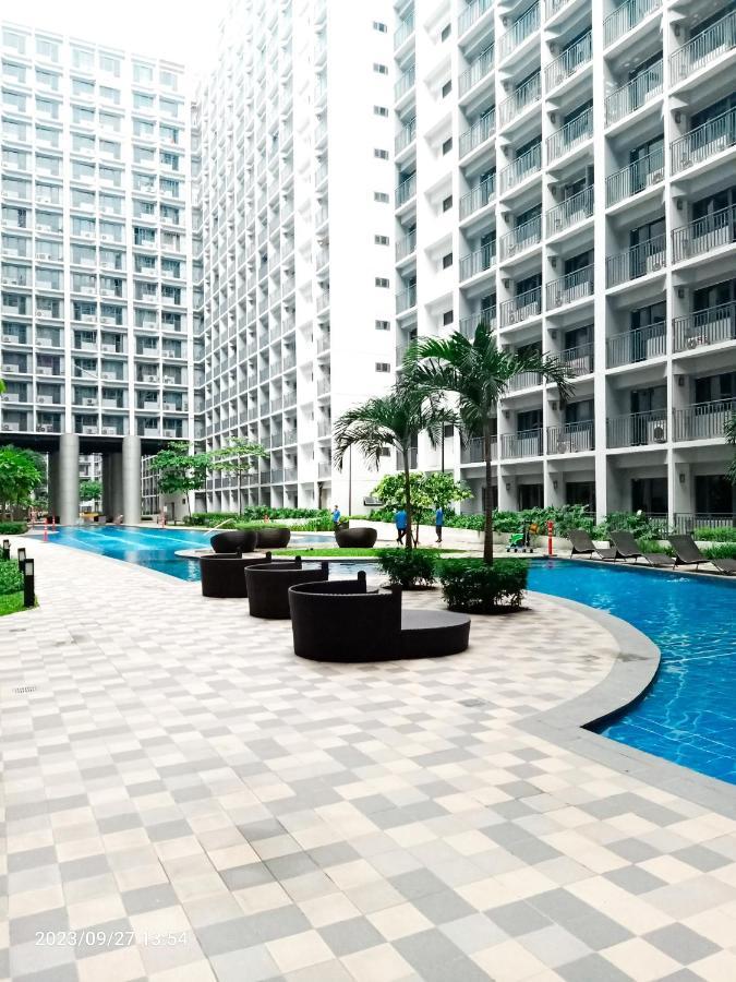 Shore 2 Residences 1Br Deluxe Room In Moa Complex Манила Екстериор снимка